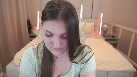 Snapshot of emmycharm chatting on January 12, 7:00 am E M M Y online show from January 12, 7:00 am