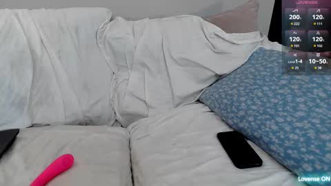 EmoDream1998 online show from September 23, 10:42 am