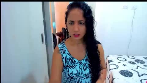 Snapshot of emperatriztapia chatting on September 20, 6:55 pm emperatriztapia online show from September 20, 6:55 pm