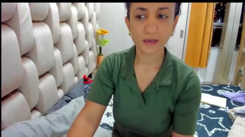 Snapshot of emperatriztapia chatting on February 7, 3:13 am emperatriztapia online show from February 7, 3:13 am