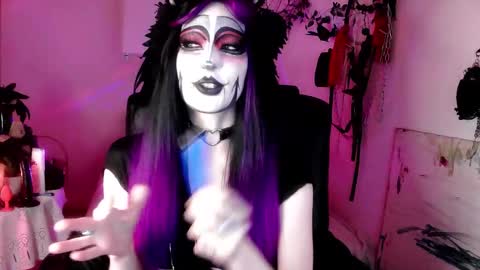 Morrigan online show from February 12, 2:42 pm