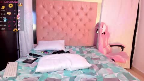 Emy New profile my other account was suspended follow me online show from February 9, 5:50 am