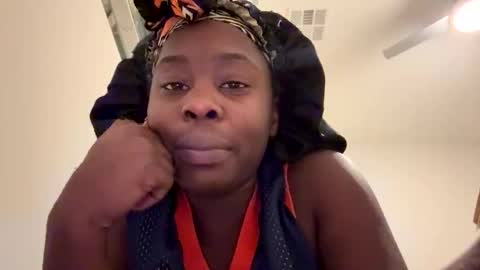 Enchantress online show from February 6, 6:17 am