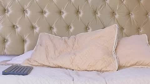   Schedule 600a.m - 200p.m Col hour online show from February 10, 6:35 pm