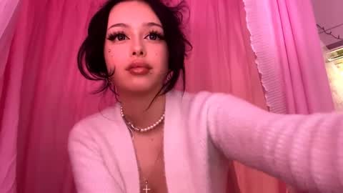  Paige   1st day here 3 online show from April 23, 4:30 pm