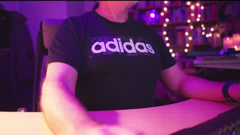 uk online show from December 30, 11:49 pm