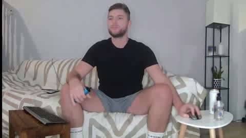 Englishladxxx online show from December 2, 1:51 am