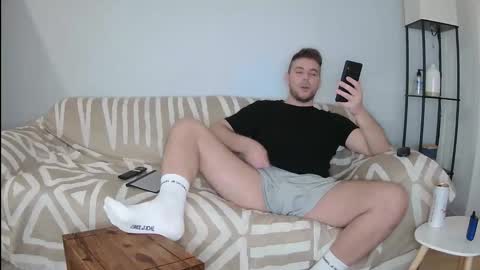 Englishladxxx online show from March 19, 8:36 pm