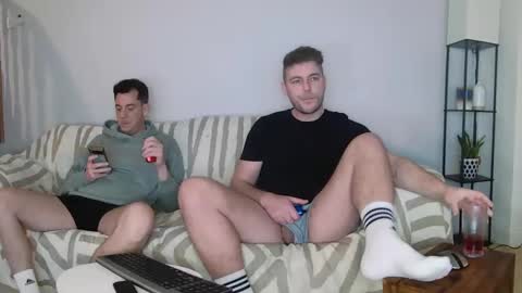 Englishladxxx online show from February 15, 8:01 pm