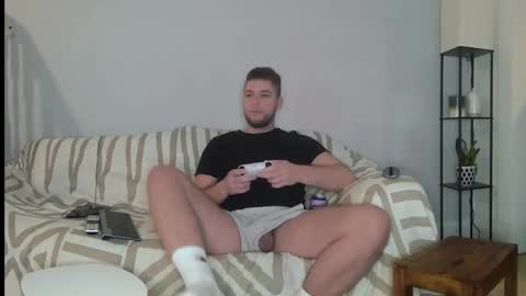 Englishladxxx online show from December 28, 12:47 am