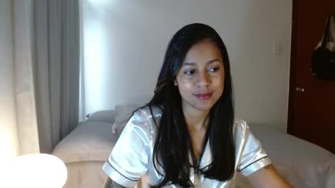 enithsun online show from December 4, 4:43 pm