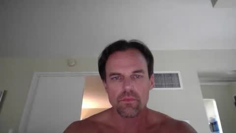 enits95 online show from May 13, 3:05 am