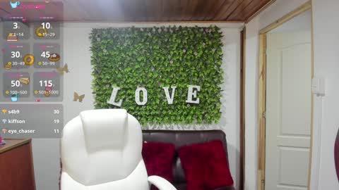 Snapshot of enma_clark chatting on January 26, 12:26 am Enma clark online show from January 26, 12:26 am
