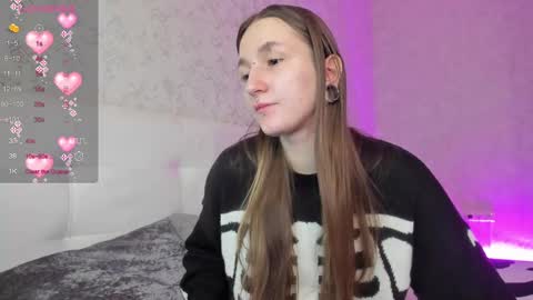 Snapshot of enn_allenn chatting on February 5, 12:53 am enn_allenn online show from February 5, 12:53 am