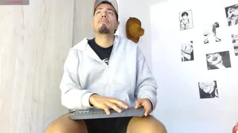 enrique online show from March 3, 7:26 am