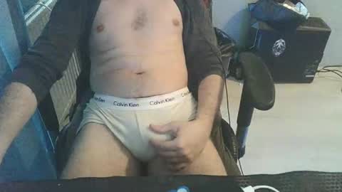 Snapshot of enriquexxx21xxx chatting on September 9, 11:32 am enriquexxx21xxx online show from September 9, 11:32 am