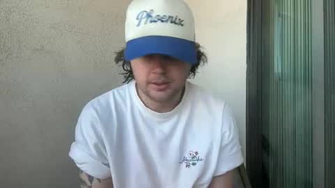 Snapshot of entreporneur chatting on October 20, 3:50 pm FOLLOW JOIN MY CULT online show from October 20, 3:50 pm