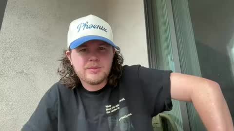 Snapshot of entreporneur chatting on October 10, 4:46 pm FOLLOW JOIN MY CULT online show from October 10, 4:46 pm