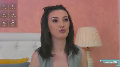 enyahazell online show from September 13, 7:05 pm