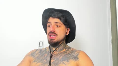 Enzo Aren online show from November 15, 12:23 am