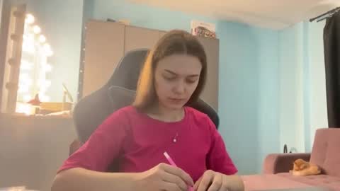 Lily online show from March 5, 4:10 am