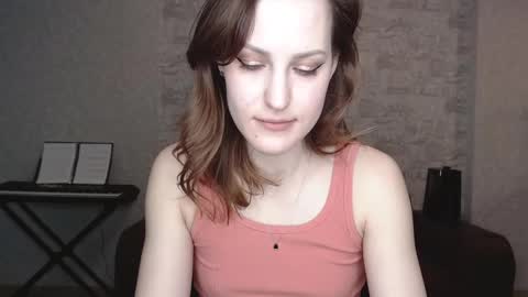 Erdbeeren mit Sahne online show from February 23, 6:32 pm