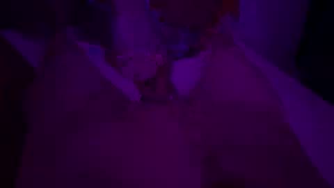 Fresh couple online show from September 22, 7:07 pm
