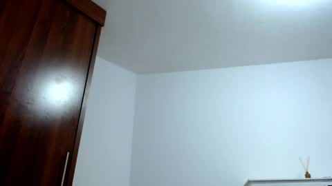 eren_smith online show from May 21, 5:41 pm