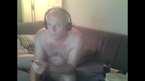 Eric online show from June 10, 1:49 am