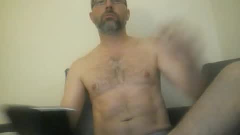 eric334418 online show from September 18, 8:40 am