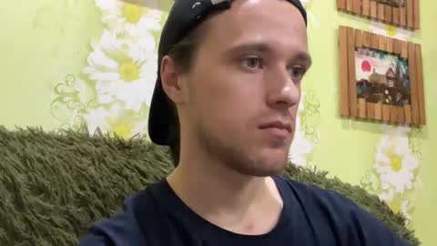 Eric online show from October 10, 6:58 pm