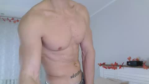 Eric Crush online show from November 6, 4:04 am