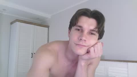 Eric Crush online show from February 16, 3:59 am