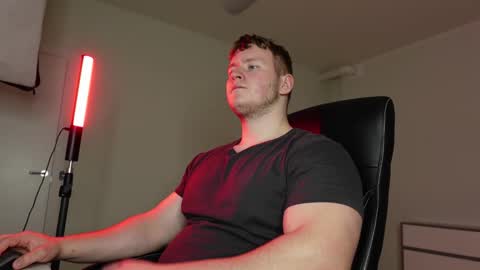    online show from October 30, 3:45 pm