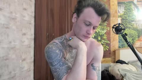 Eric online show from November 10, 2:25 am