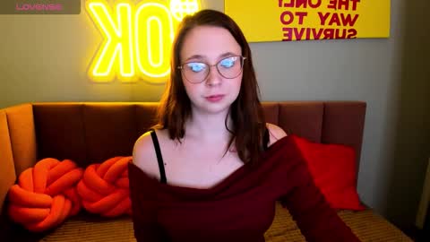 Erica 3 online show from January 18, 2:09 am