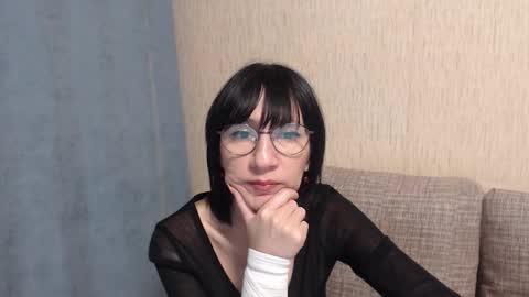 ericablack8 online show from March 4, 7:11 pm