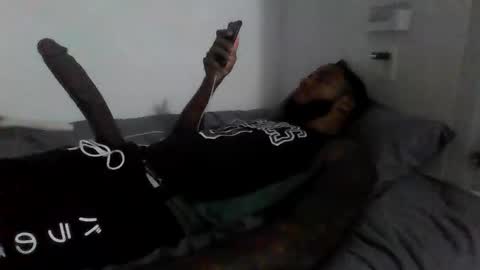 Eric Buck online show from December 18, 2:32 am