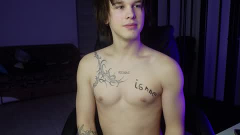 Snapshot of erick_grant chatting on February 28, 9:55 pm ERICK GRANT online show from February 28, 9:55 pm