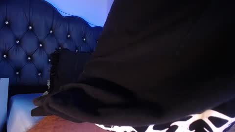 Snapshot of erick_meyer chatting on October 17, 8:51 am erick_meyer online show from October 17, 8:51 am