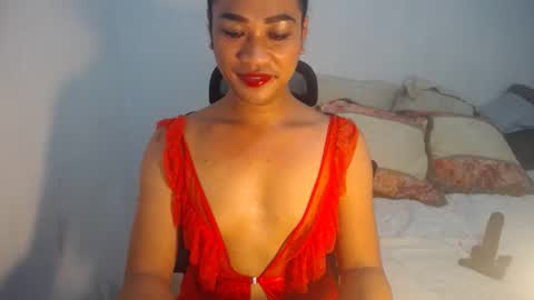 erika_madrigal online show from January 11, 9:04 am