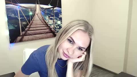 Snapshot of erikagavin chatting on February 18, 4:14 pm Erika online show from February 18, 4:14 pm