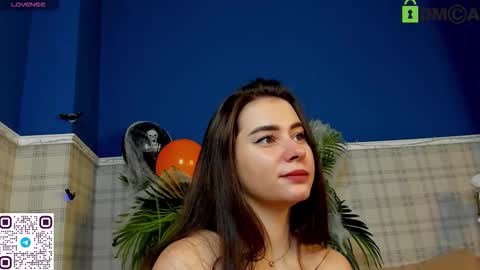 Erin  Rose online show from October 29, 1:18 am