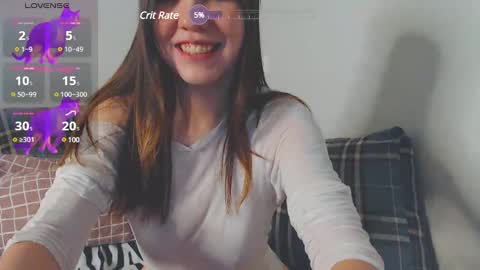 Snapshot of erin_love_ chatting on December 23, 4:39 pm Erin online show from December 23, 4:39 pm