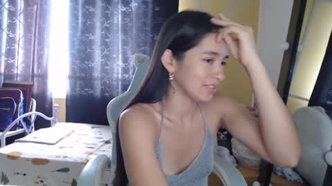 erina_1 online show from September 14, 3:57 pm