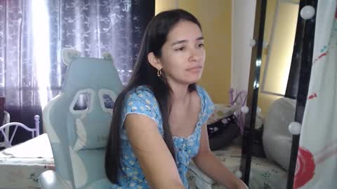 erina_1 online show from November 14, 4:42 pm