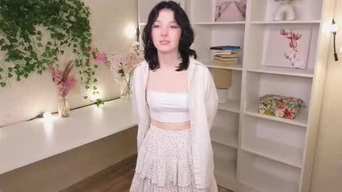 Melissa online show from October 2, 4:17 pm