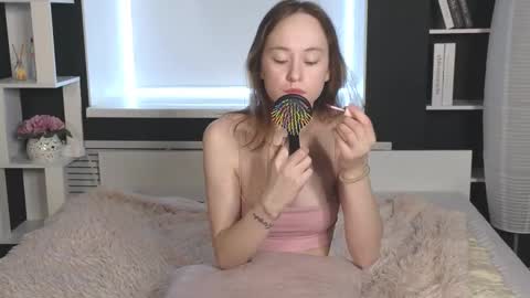 Becky online show from March 3, 9:11 am