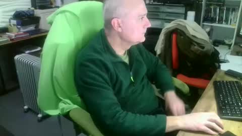 ernello online show from November 28, 6:43 am