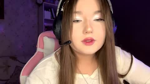 Magdalena online show from October 8, 1:06 pm